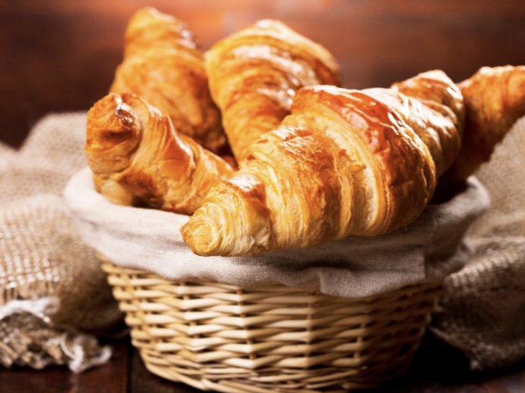 Croissant workshop for groups