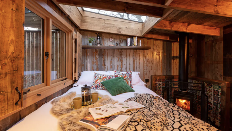 The luxe wood cabin in Appersett