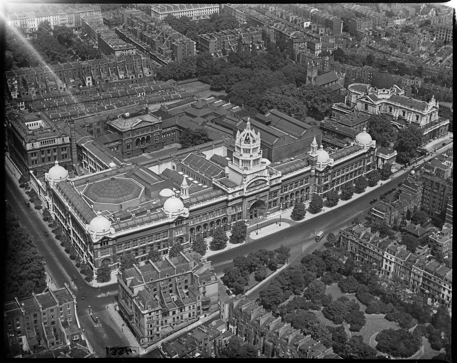 The V&A in Historic England’s Air Pictures Portleven Collection