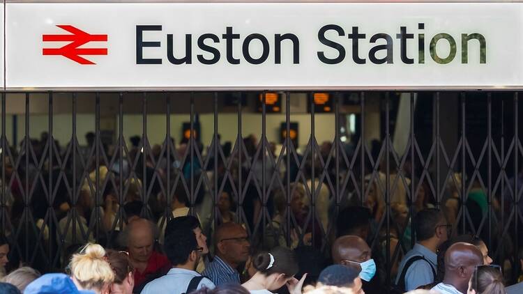 Euston station in London, closed with crowds