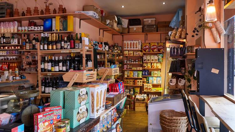 Interior of Pinch La Deli in Leyton