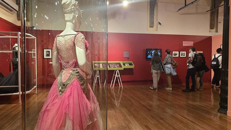 Exposición "Pasado de moda" en el Museo del Estanquillo