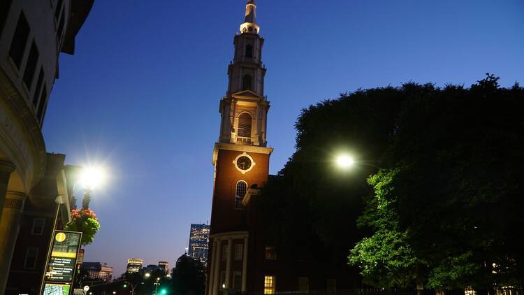 Creep through the crypt at Old North Church