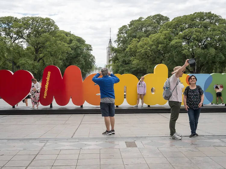 10 Instagrammable spots to explore the city of Mendoza on foot