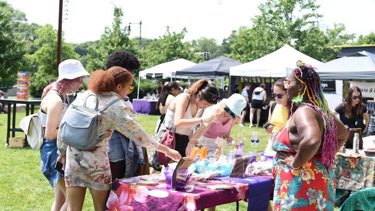 Pop-up market on lawn 401 park