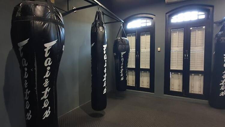 Van Lee Fitness women's boxing gym Singapore