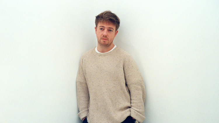 ‘Empty and Silent (feat. King Krule)’– Mount Kimbie