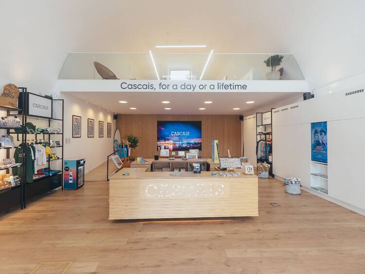 Working with a view, great coffee, and a holiday vibe? In Cascais, it’s possible. Working with a view, great coffee, and a holiday vibe? In Cascais, it’s possible.