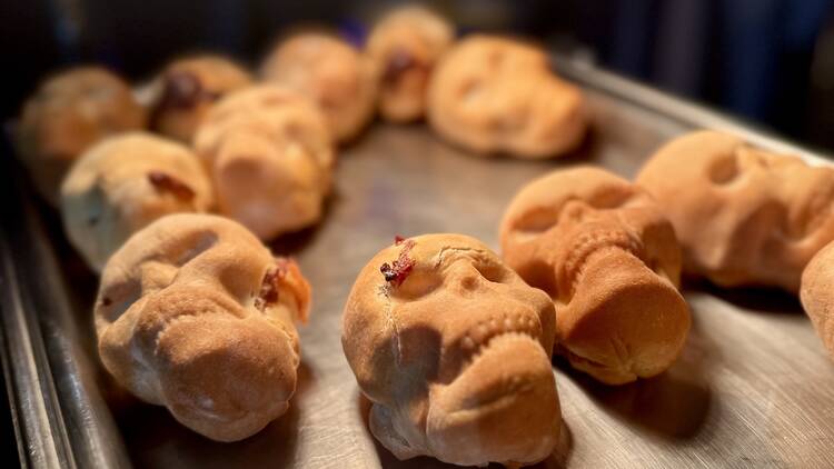 Pizza skulls at Halloween Horror Nights