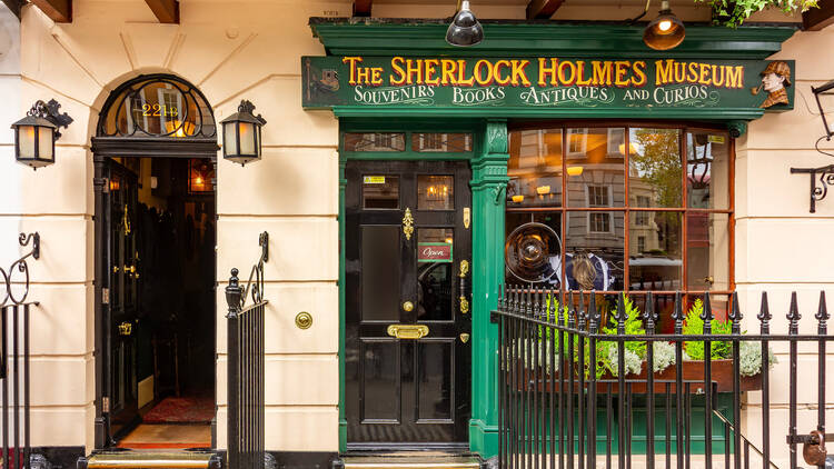 Private Sherlock Holmes Walking Tour