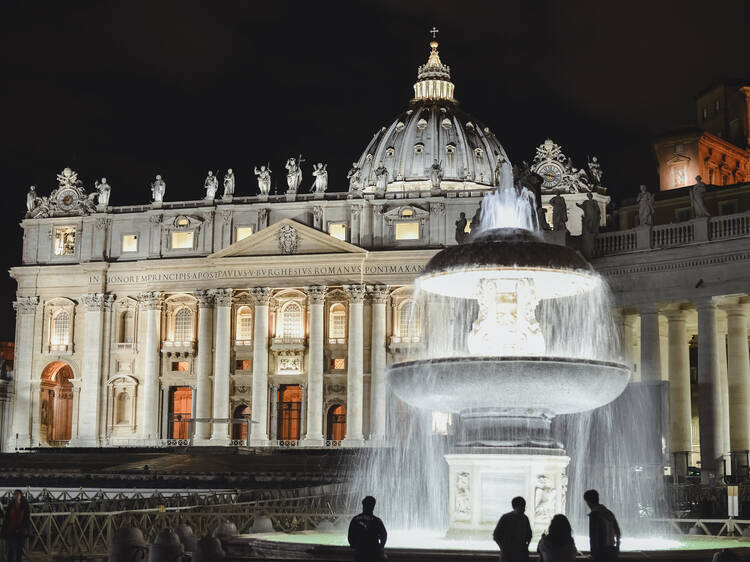 Friday: see the Vatican after dark