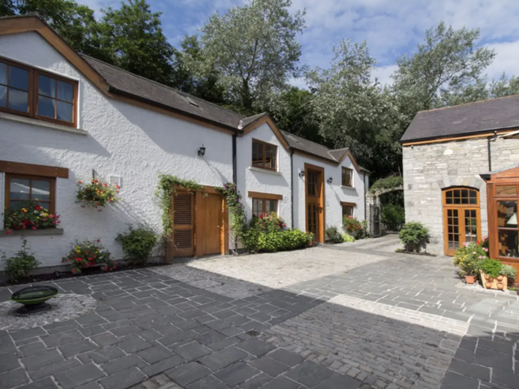 The old-school stables in Phoenix Park