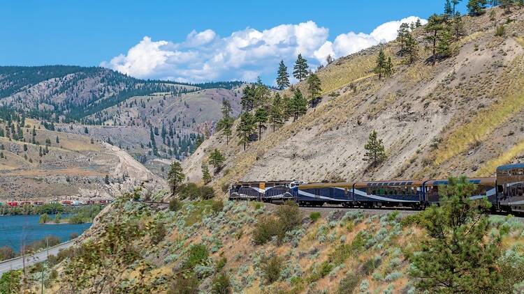 Rocky Mountaineer, Canada