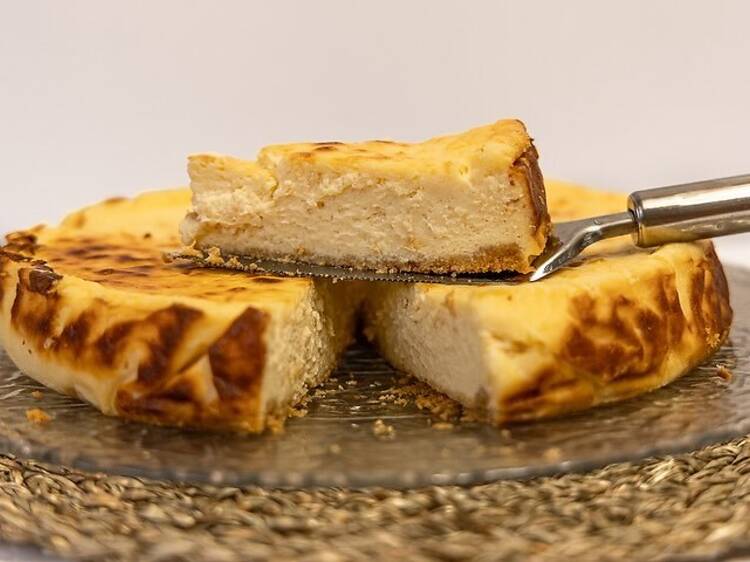 Aquesta pastisseria de Barcelona ven porcions de cheesecake a 0,99 euros (l'hem tastat i el pastís és bo!)