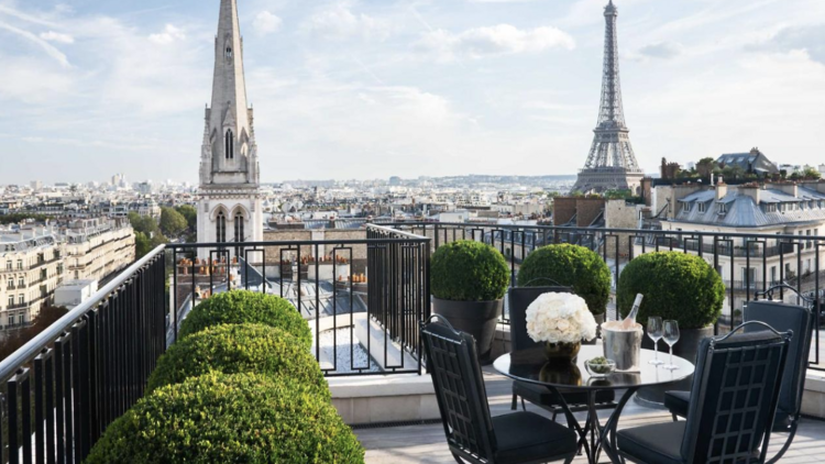 Four Seasons Hotel George V Paris