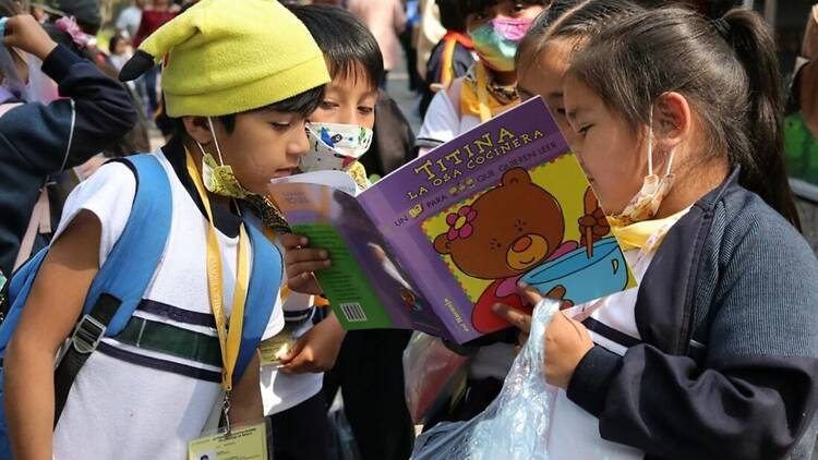 Feria Internacional del Libro Infantil y Juvenil 2024 en Chapultepec