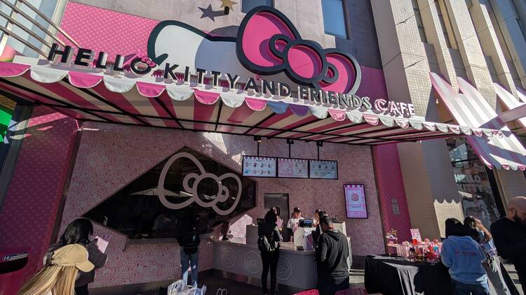 Hello Kitty and Friends Cafe