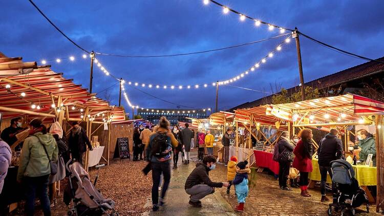 Le marché de Noël japonais revient à la Cité Fertile et c’est le gros kiff de la saison !