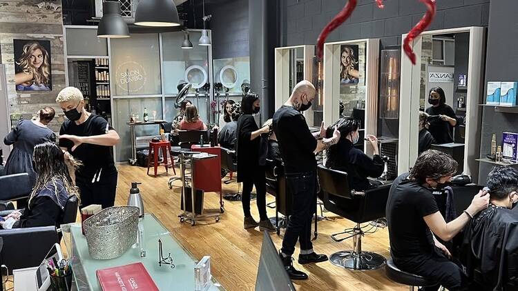 inside Salon Dumbo