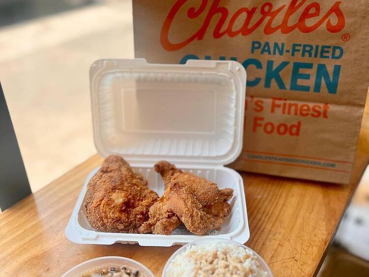 A counter seat at Charles Pan-Fried Chicken