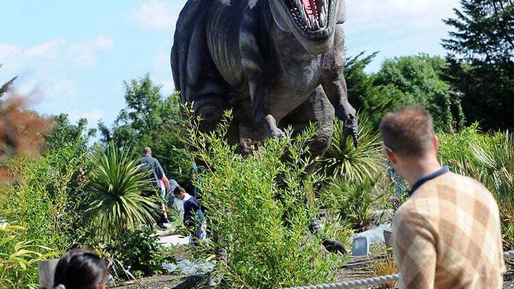 Tee off at Dinosaur Escape Adventure Golf