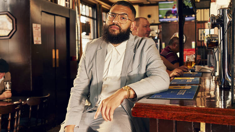 Jamali Maddix at a pub