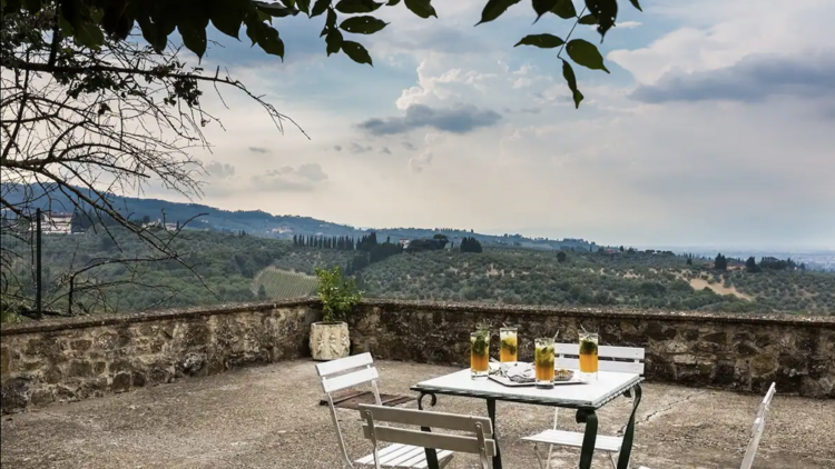 The antique home in the Florentine countryside