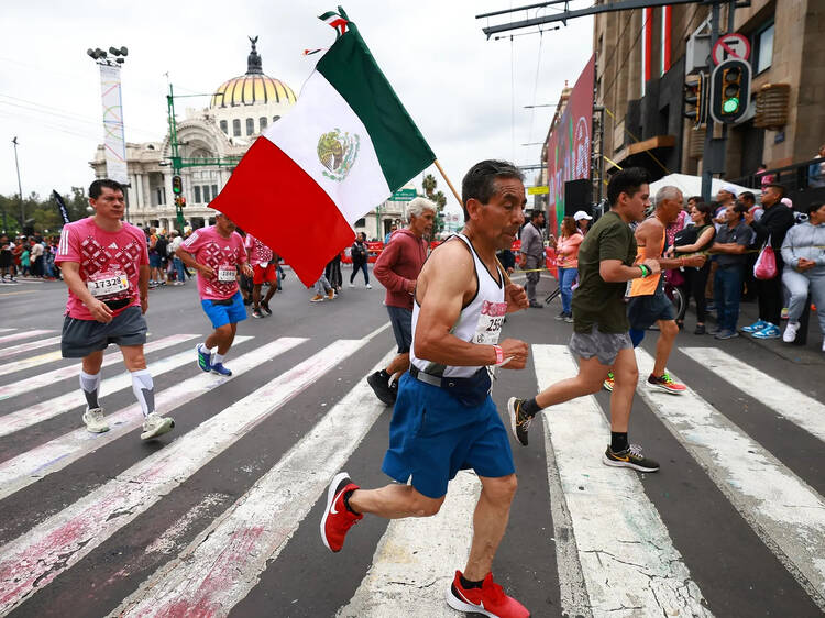 Carrera de la Revolución Mexicana en el Zócalo de la CDMX