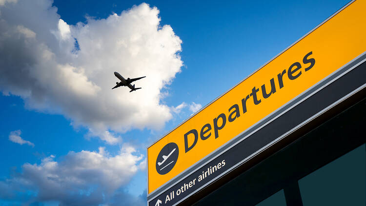 Image of plane taking off at Heathrow