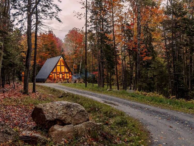 Airbnb cabins Vermont Chal-A exterior