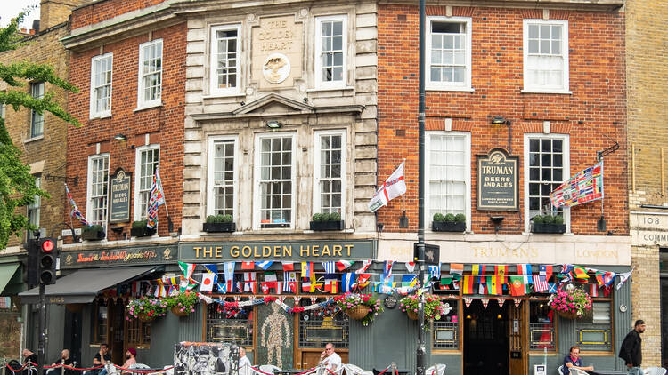 Join the arty crowd for a pint at The Golden Heart