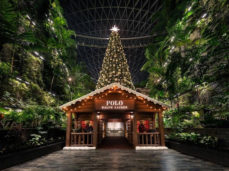 Ralph Lauren Holiday Tree at Jewel Changi Airport