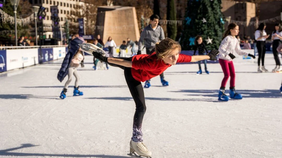Pista de hielo Javier Fern&aacute;ndez Plaza Col&oacute;n