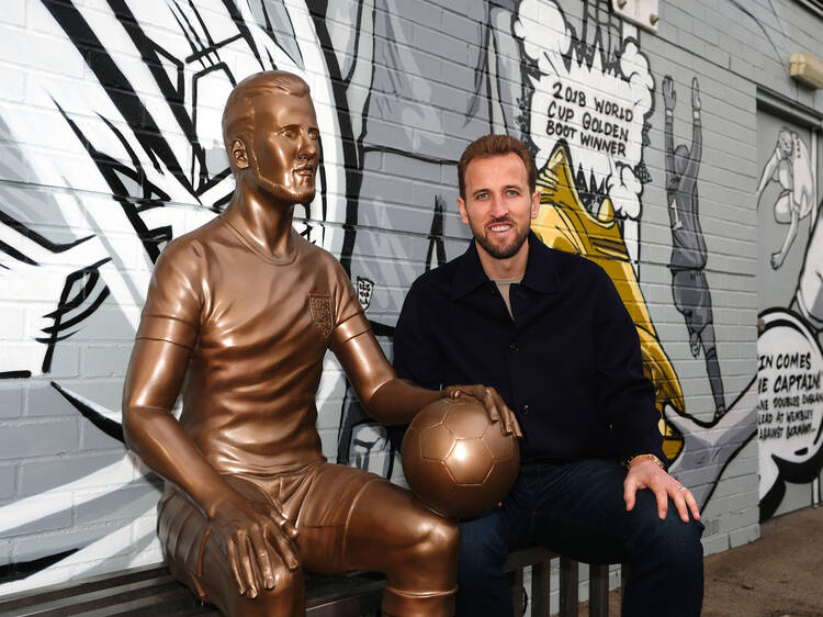 A statue of Harry Kane has just been unveiled in London