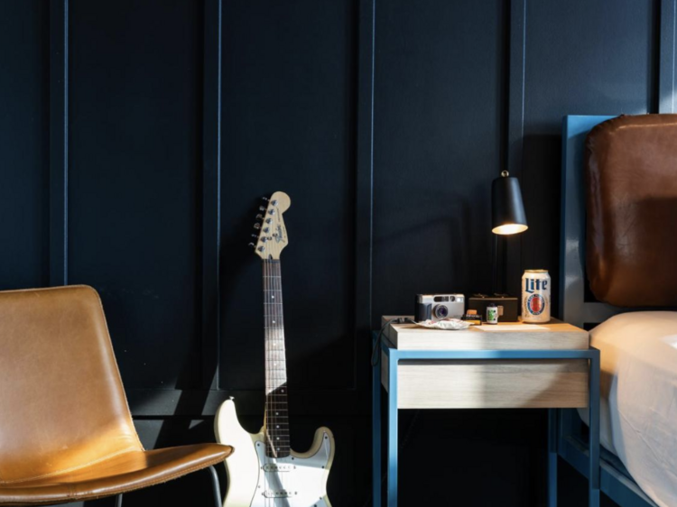 nashville hotel room with guitar