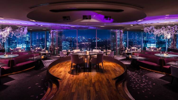 Treat yourself to a festive dinner with a view at Peter