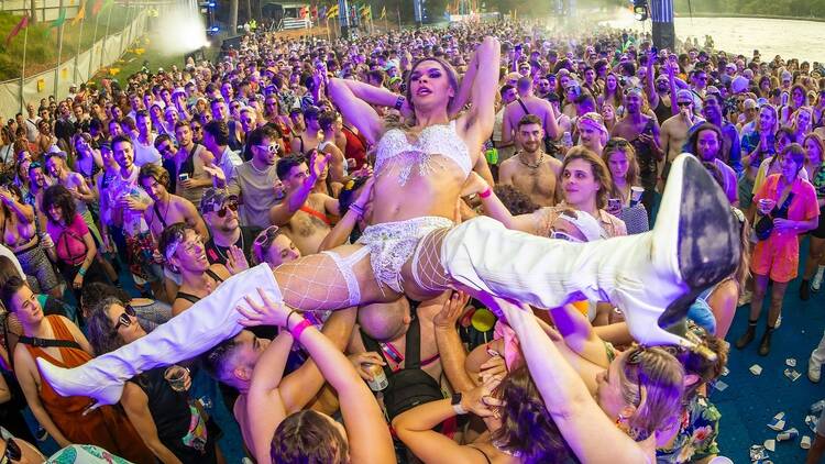 Drag queen crowdsurfing / Heaps Gay Powerstation