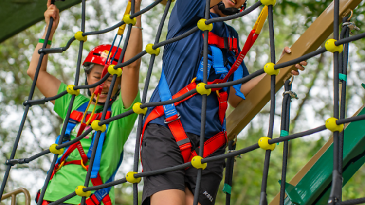 Tarzan swing at Houbii Spot Singapore