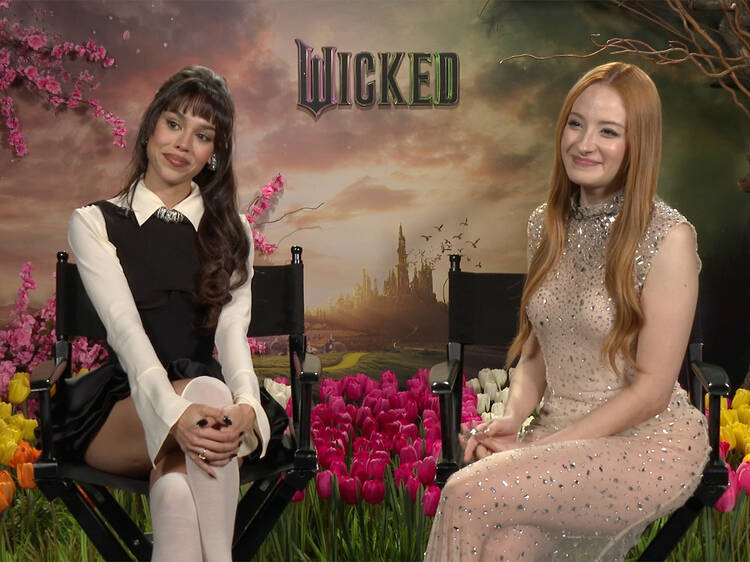 Entrevista con Danna y Ceci de la Cueva por el doblaje de Wicked