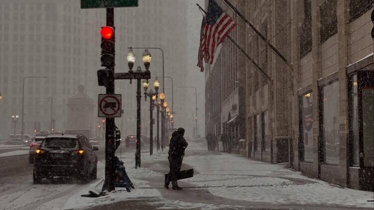 snow in chicago