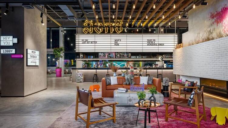 Moxy Bangkok Ratchaprasong by Marriott 