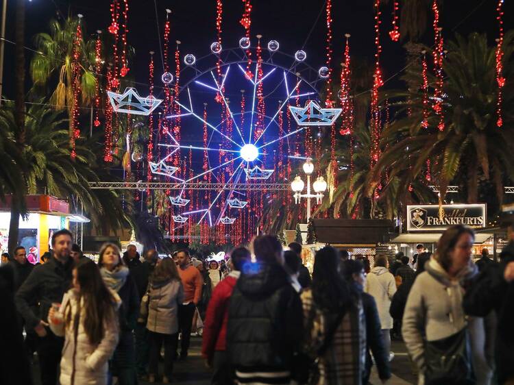 Llums, jocs i festa a la Fira de Nadal del Port de Barcelona