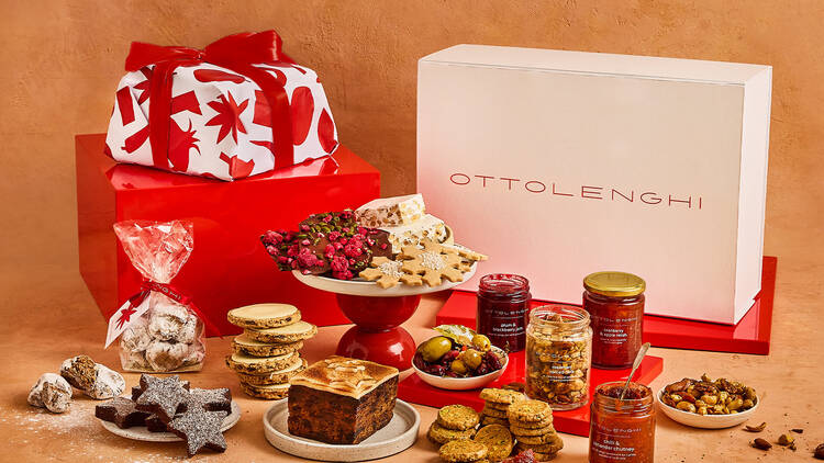 Ottolenghi’s Classic Christmas hamper