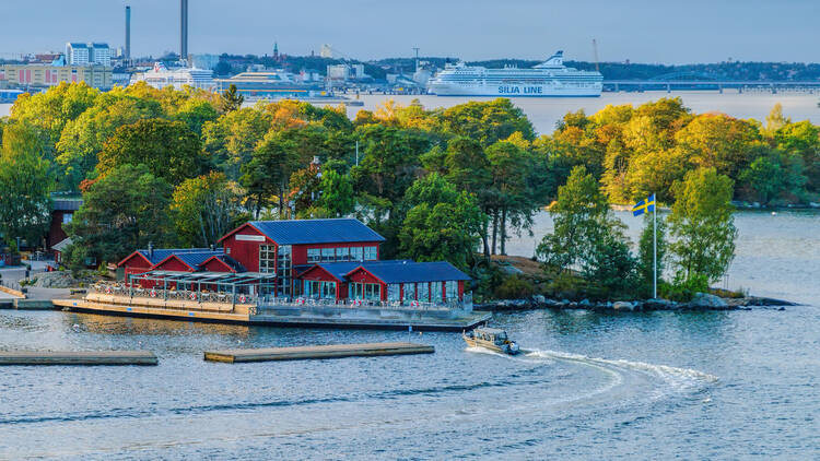 Sail through the 30,000-island archipelago