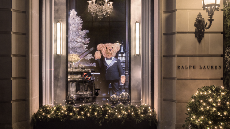 Ralph Lauren holiday window display