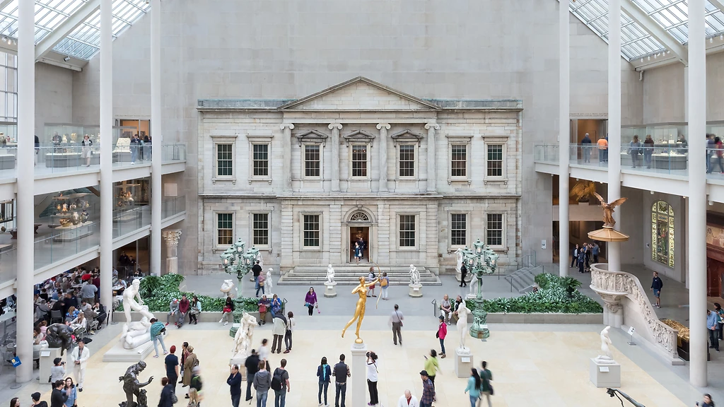 THE METROPOLITAN MUSEUM OF ART