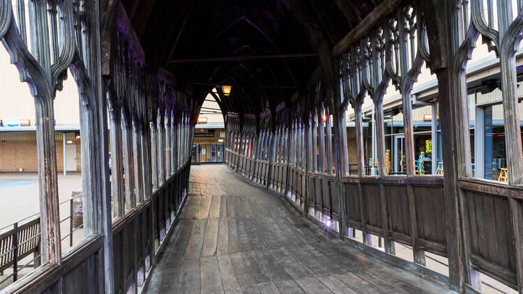 Harry Potter Studio Tour Hogwarts bridge