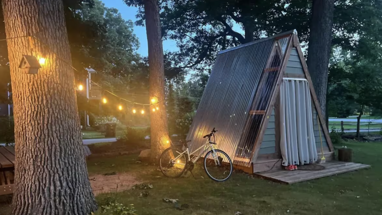 The tiny riverside cabin in St Charles