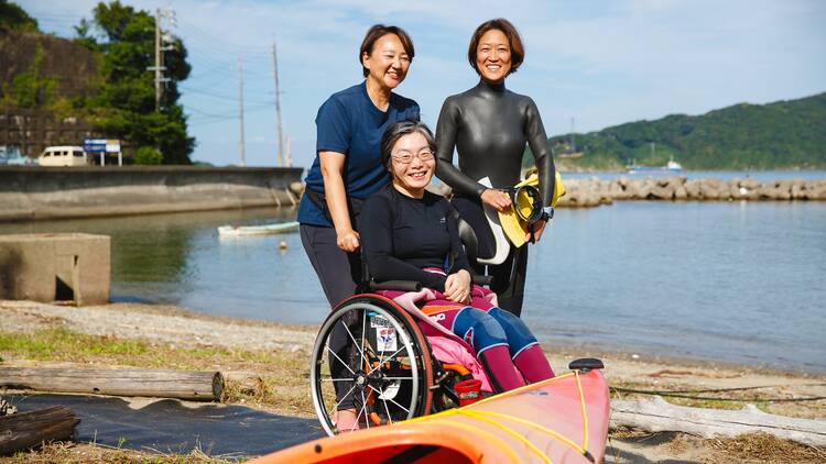 Accessible kayaking tour in Ise-Shima