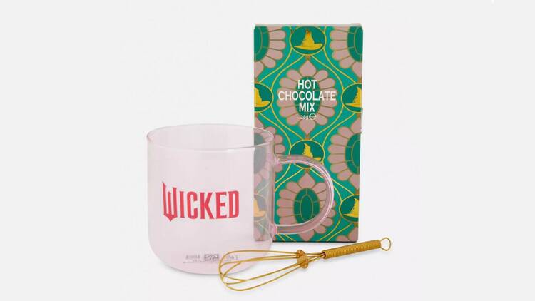 Caneca e chocolate quente Wicked